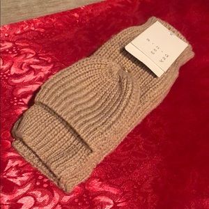A New Day fingerless fliptop gloves mittens. NWT.